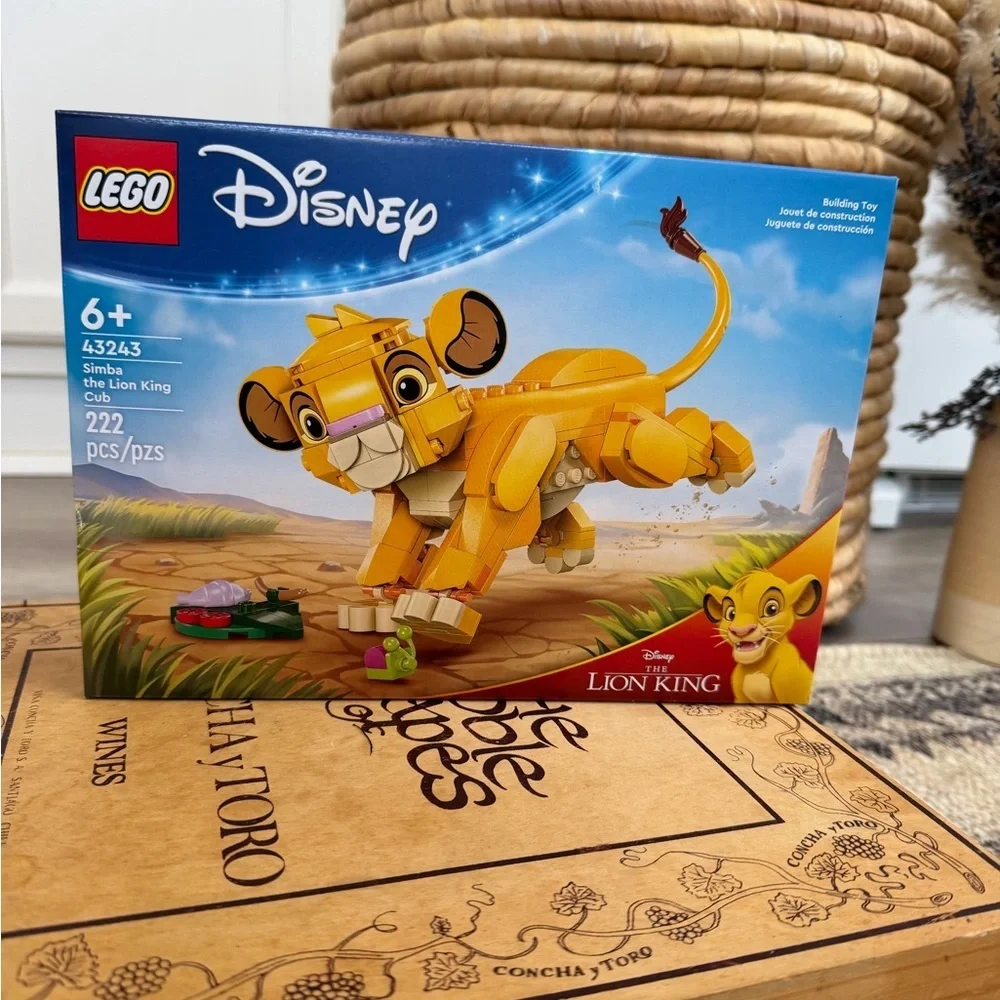 New LEGO X Disney Simba the Lion King Cub LEGO Set Ages 6+ Building Toy